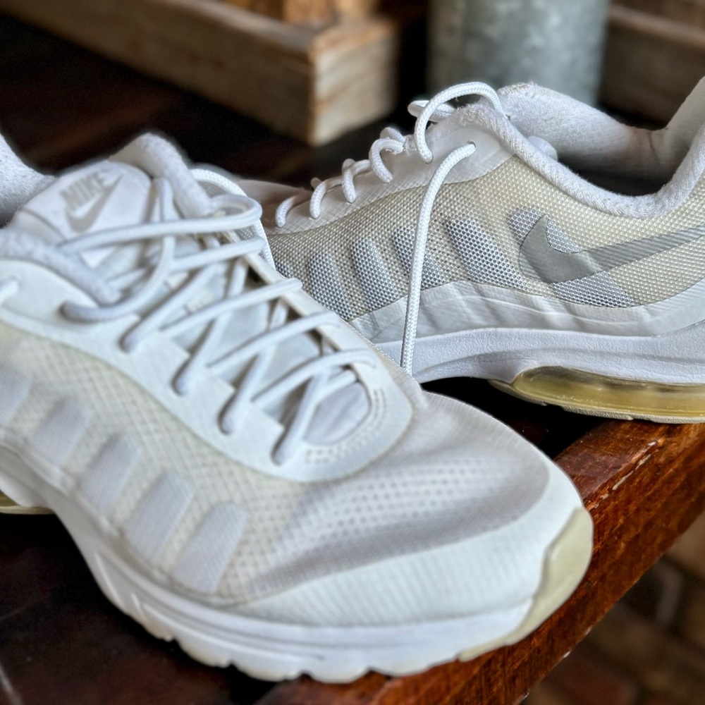 Nike Cream Air Max Sneakers